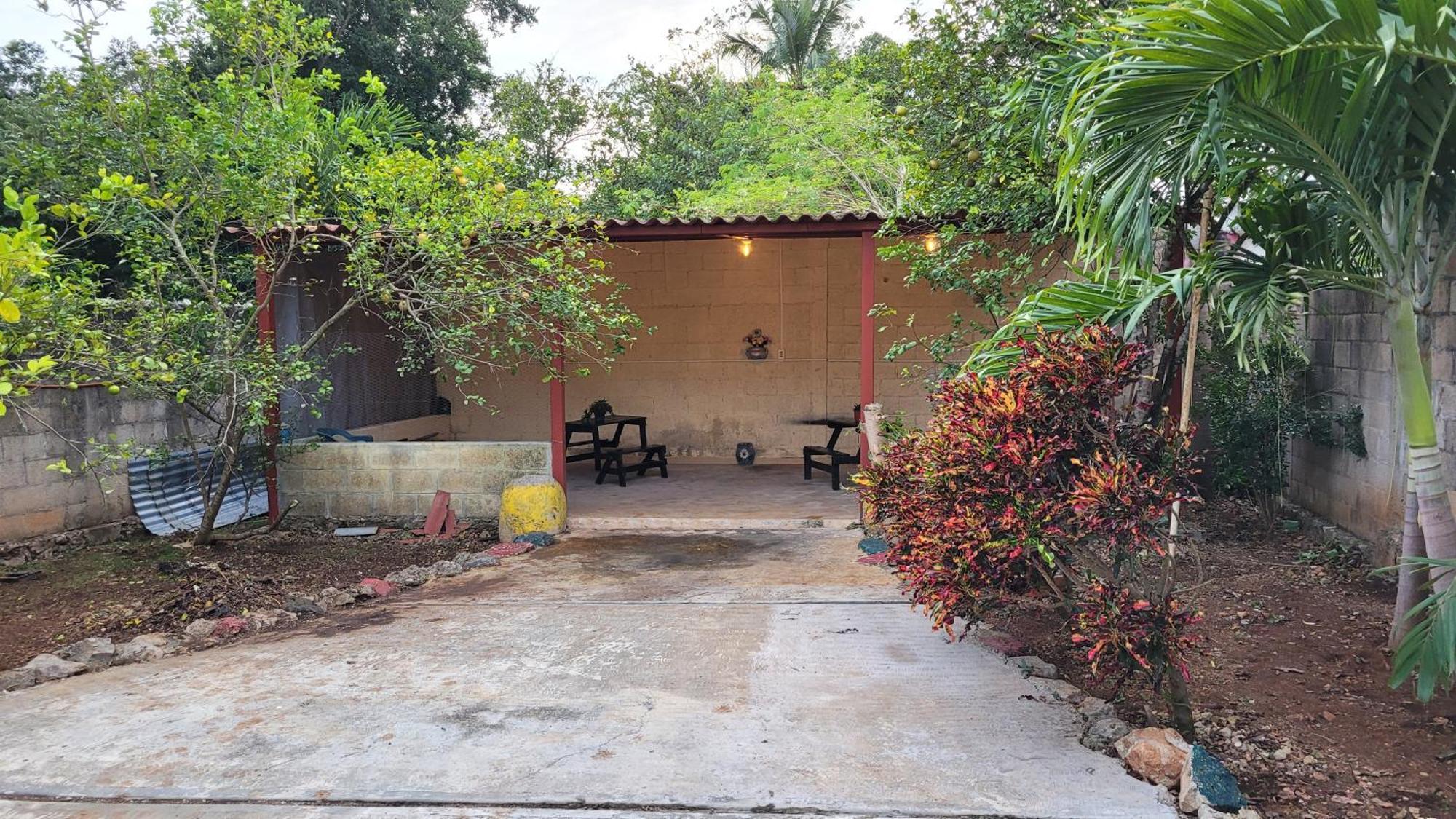 Casa San Bernardino De Siena Sisal Villa Valladolid  Buitenkant foto